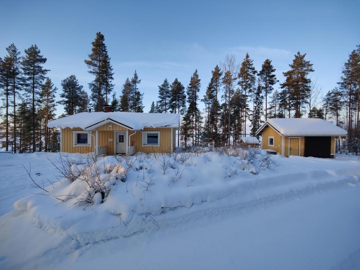 Jaenisvaara Chalet *